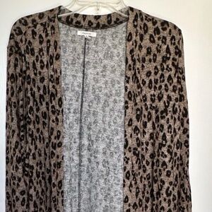 Maurice's Brand Womens Size 0X Lightweight Animal Print Cardigan